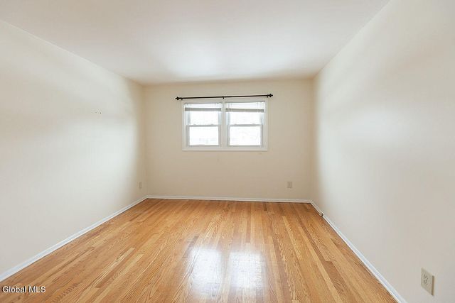 22 Danielwood Drive, Colonie, NY 12211