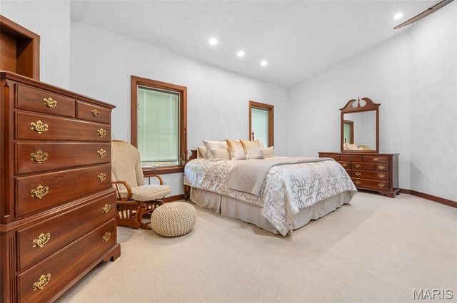 11 Jennifer Lane, Collinsville, IL 62234