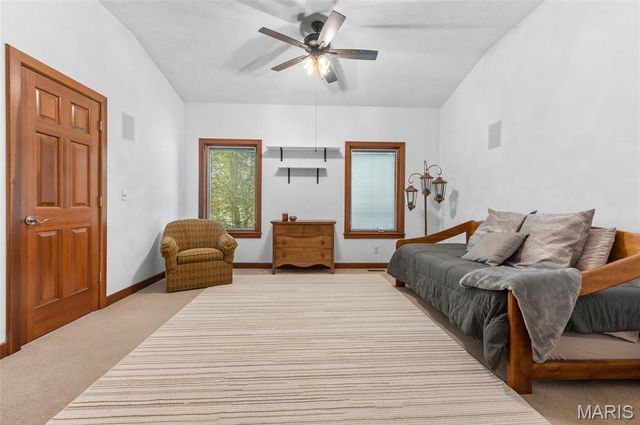 11 Jennifer Lane, Collinsville, IL 62234