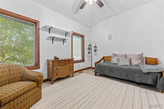 11 Jennifer Lane, Collinsville, IL 62234