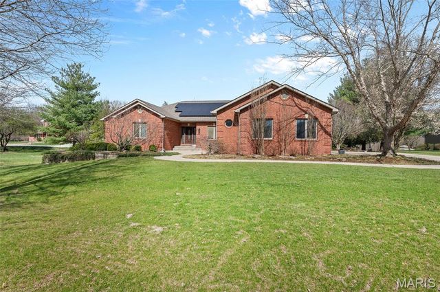 11 Jennifer Lane, Collinsville, IL 62234
