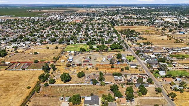 560 Cone, Merced, CA 95341