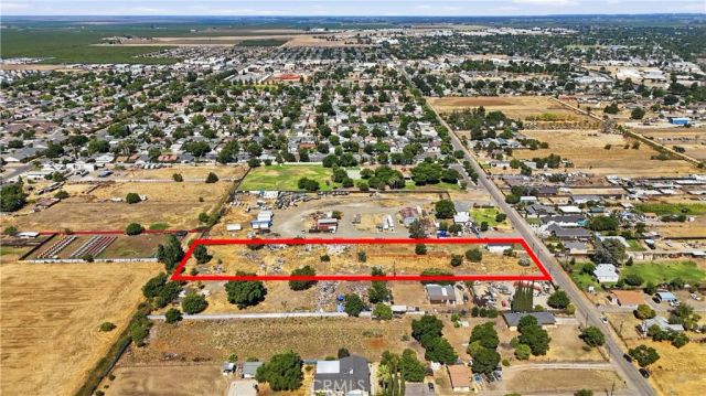 560 Cone, Merced, CA 95341