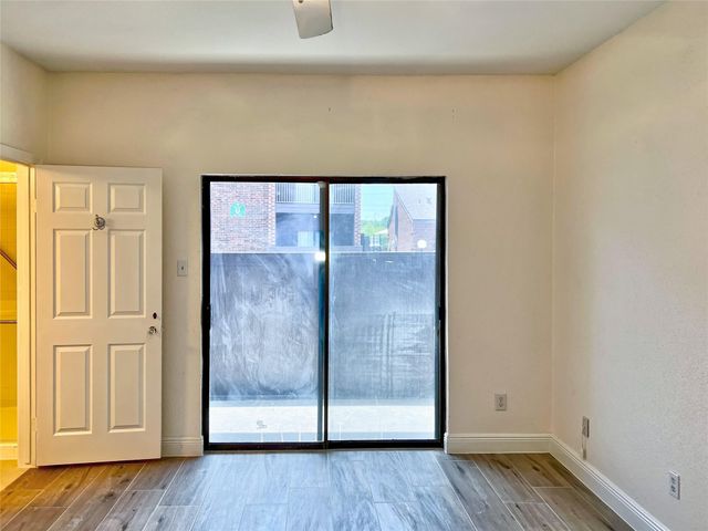 3130 SW Walnut Bend Lane SW 409, Houston, TX 77042