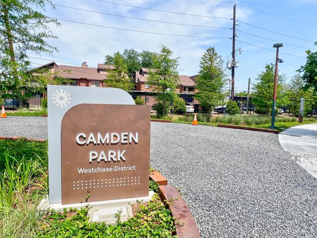 3130 SW Walnut Bend Lane SW 409, Houston, TX 77042