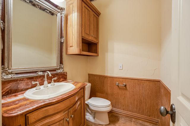 5809 Nutcracker Drive, Granbury, TX 76049