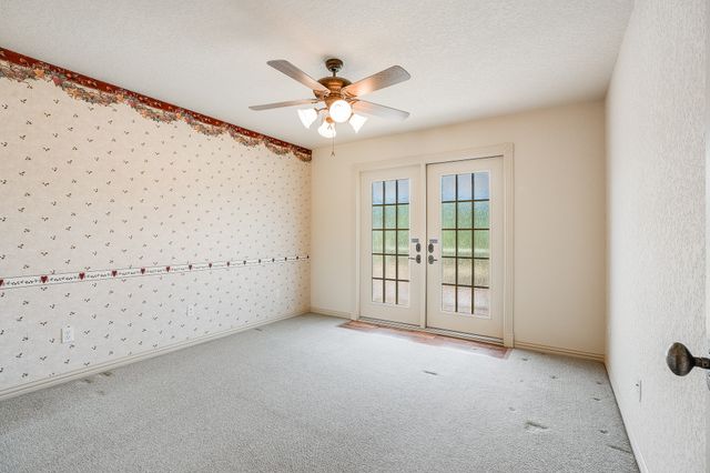 5809 Nutcracker Drive, Granbury, TX 76049