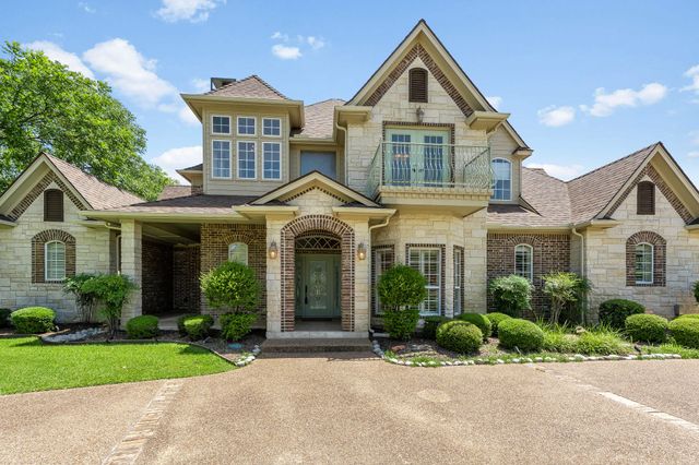 5809 Nutcracker Drive, Granbury, TX 76049