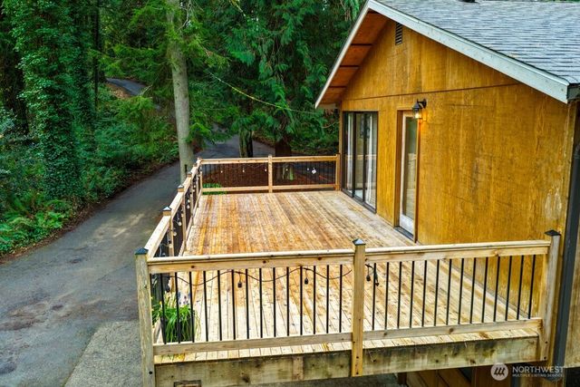 3500 NW 18th Street, Bremerton, WA 98312