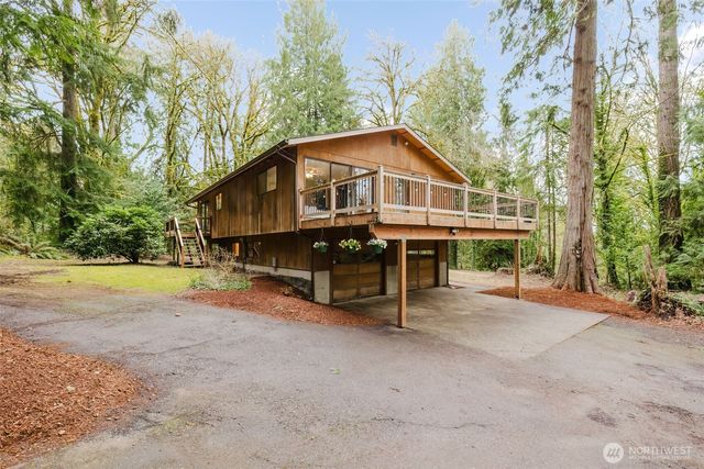 3500 NW 18th Street, Bremerton, WA 98312