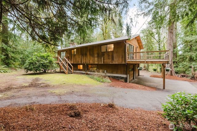 3500 NW 18th Street, Bremerton, WA 98312