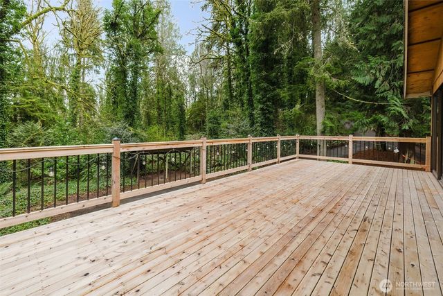 3500 NW 18th Street, Bremerton, WA 98312