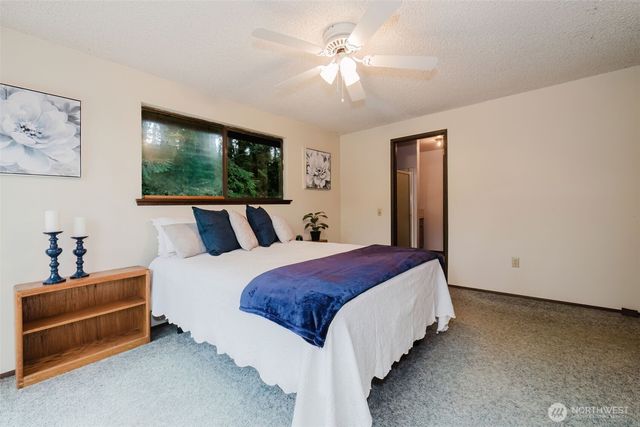 3500 NW 18th Street, Bremerton, WA 98312