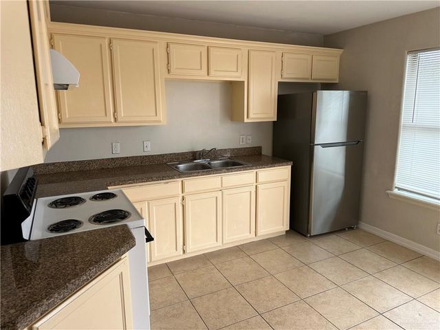 209 N Rockport Street, Alton, TX 78573