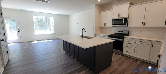 909 Scott Ter, Henrico, VA 23227