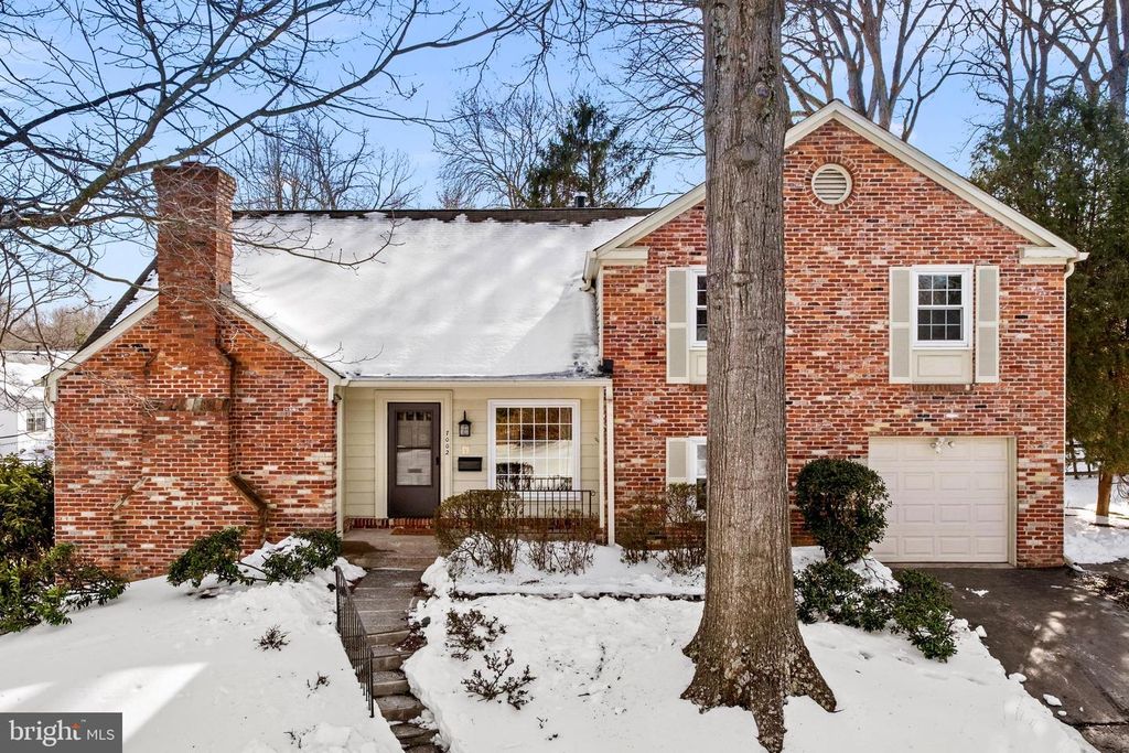 7002 OLD CABIN LN, Rockville, MD 20852