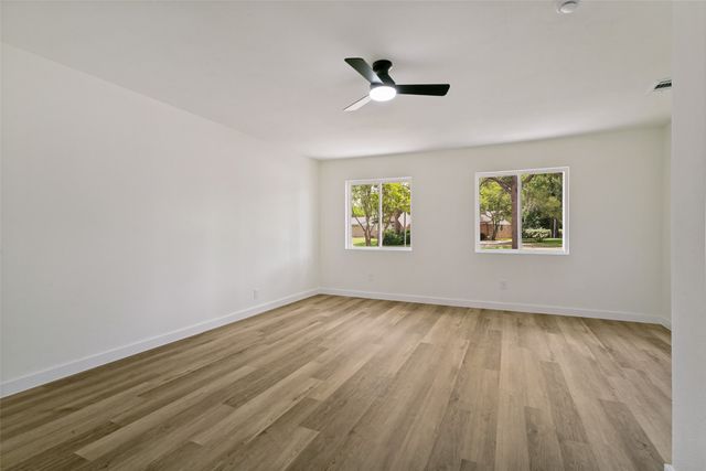 2325 Lake By Drive, Irving, TX 75060