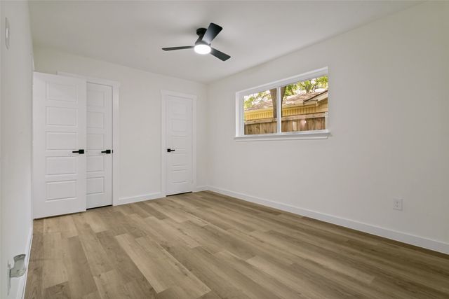 2325 Lake By Drive, Irving, TX 75060