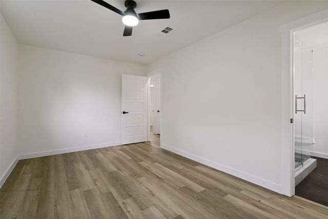 2325 Lake By Drive, Irving, TX 75060