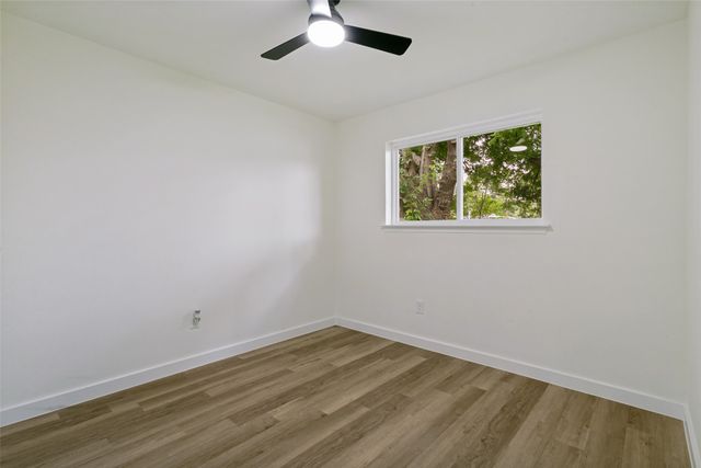 2325 Lake By Drive, Irving, TX 75060