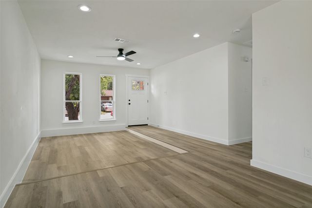 2325 Lake By Drive, Irving, TX 75060