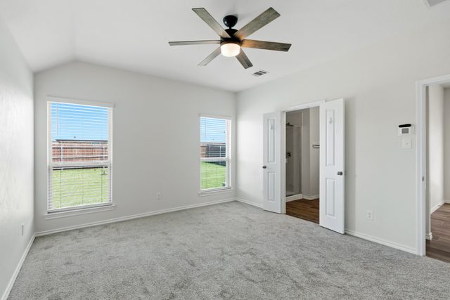 605 Cozy Greens, Lavon, TX 75166