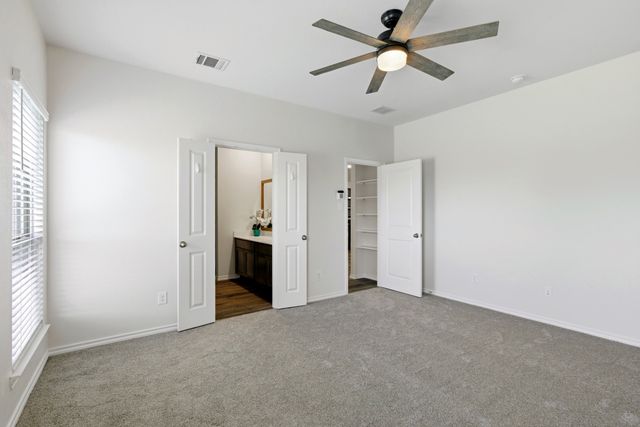 605 Cozy Greens, Lavon, TX 75166