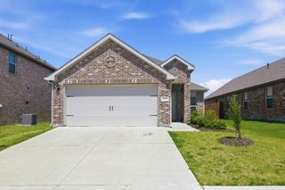 605 Cozy Greens, Lavon, TX 75166