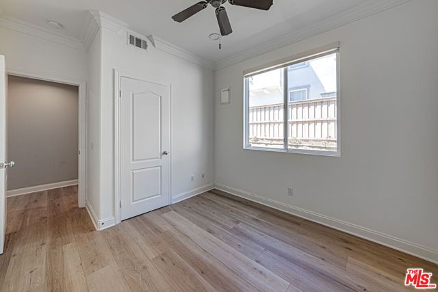 2259 Junipero Avenue, Signal Hill, CA 90755