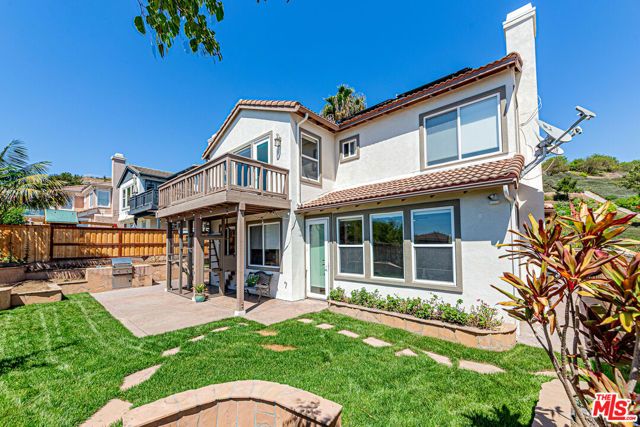 2259 Junipero Avenue, Signal Hill, CA 90755