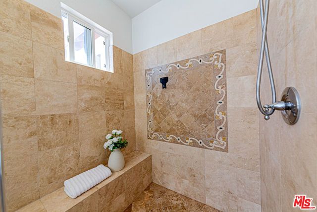 2259 Junipero Avenue, Signal Hill, CA 90755