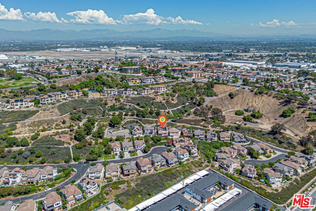 2259 Junipero Avenue, Signal Hill, CA 90755
