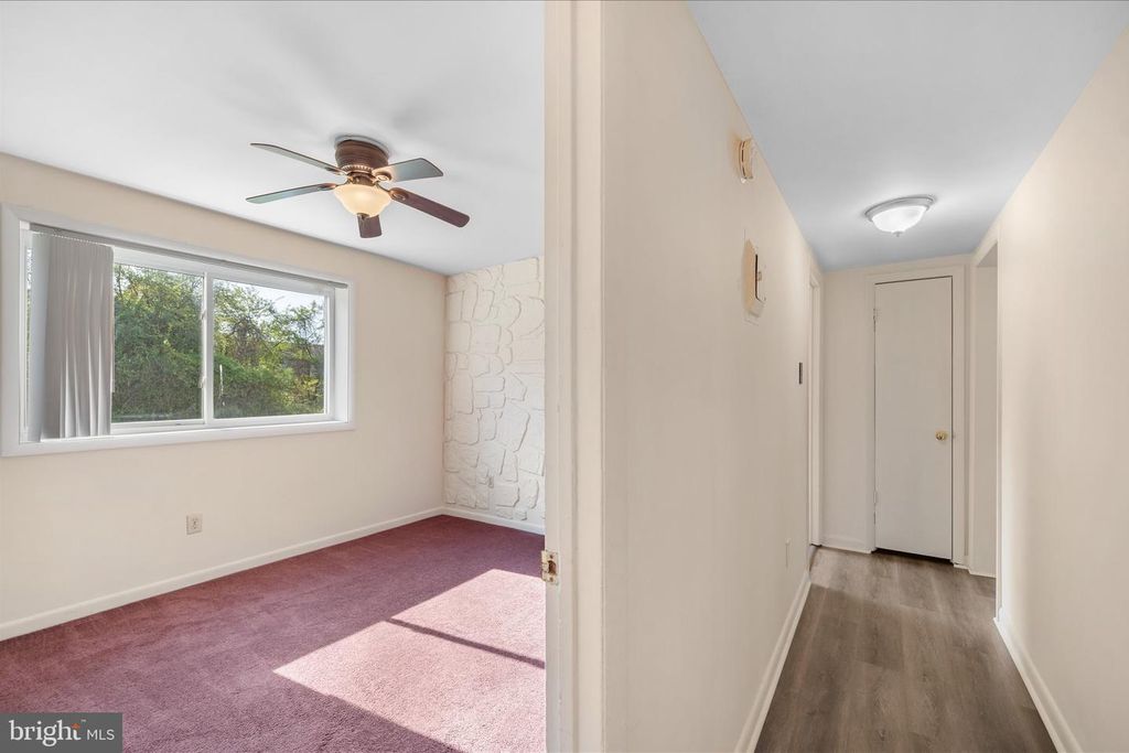 Image 14 of property listing at 3142 BRINKLEY RD #6T-3, Temple Hills, MD 20748