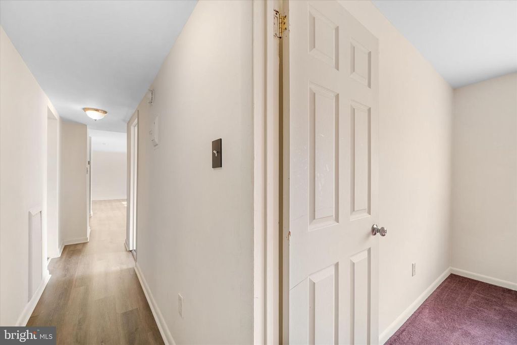 Image 15 of property listing at 3142 BRINKLEY RD #6T-3, Temple Hills, MD 20748