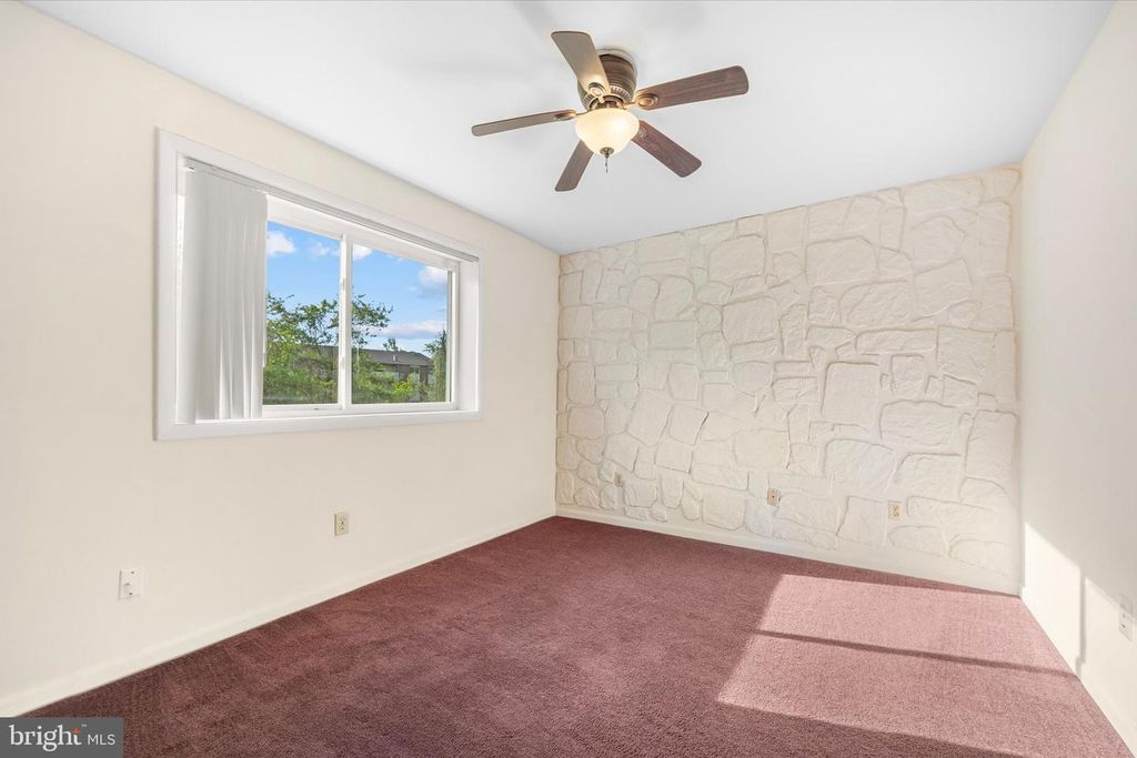 Image 22 of property listing at 3142 BRINKLEY RD #6T-3, Temple Hills, MD 20748