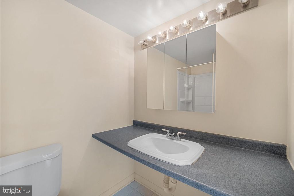 Image 24 of property listing at 3142 BRINKLEY RD #6T-3, Temple Hills, MD 20748