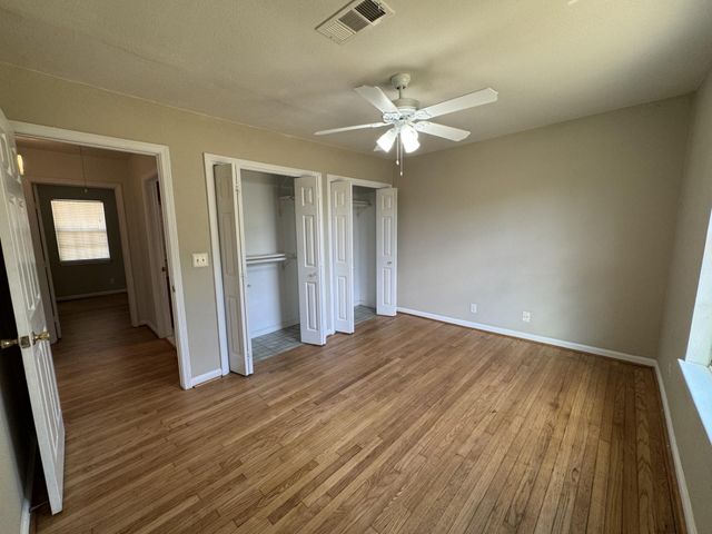216 Gale Street, Houston, TX 77009