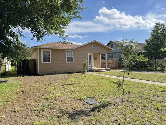 216 Gale Street, Houston, TX 77009
