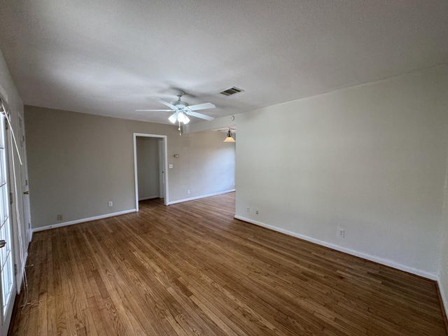 216 Gale Street, Houston, TX 77009