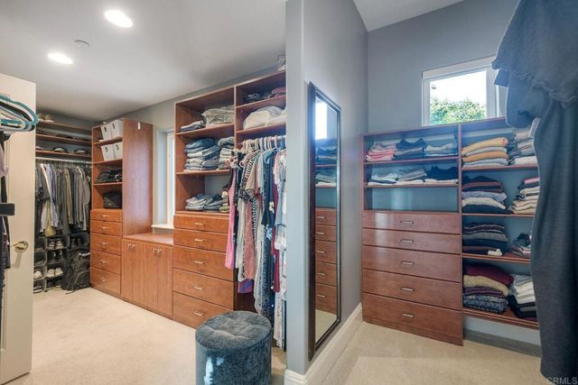 28521 Gladstone Court, Escondido, CA 92026