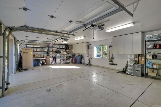 28521 Gladstone Court, Escondido, CA 92026