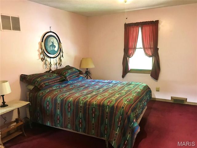 1325 2nd Street, Portage Des Sioux, MO 63373