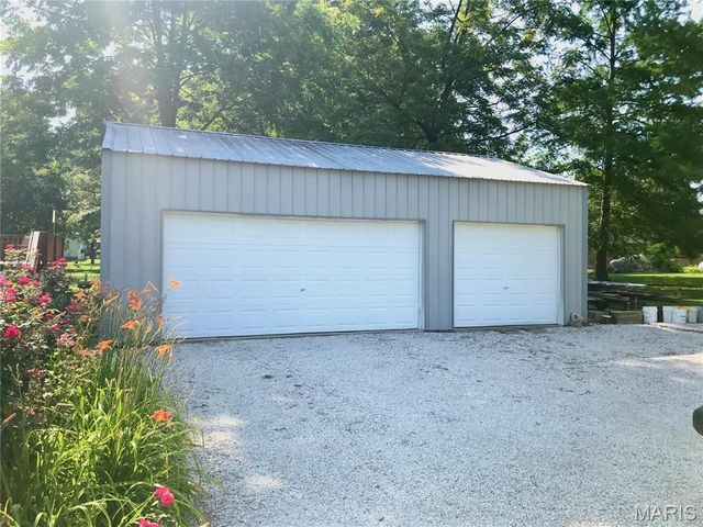 1325 2nd Street, Portage Des Sioux, MO 63373
