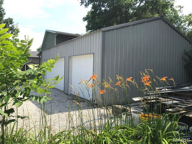 1325 2nd Street, Portage Des Sioux, MO 63373