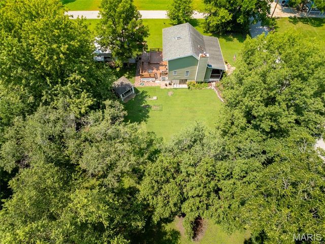 1325 2nd Street, Portage Des Sioux, MO 63373