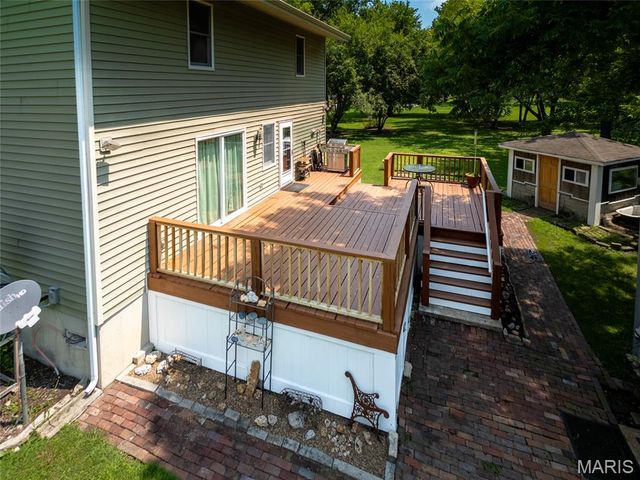 1325 2nd Street, Portage Des Sioux, MO 63373
