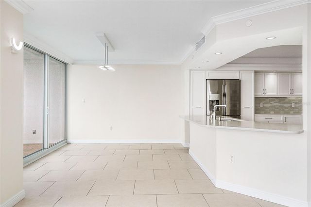 988 BLVD OF THE ARTS 1714, Sarasota, FL 34236