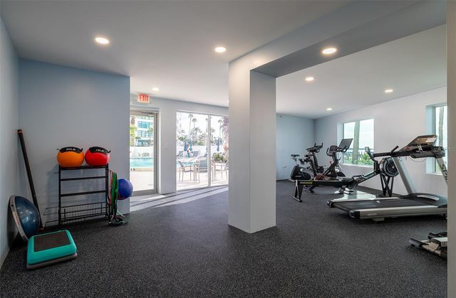 988 BLVD OF THE ARTS 1714, Sarasota, FL 34236