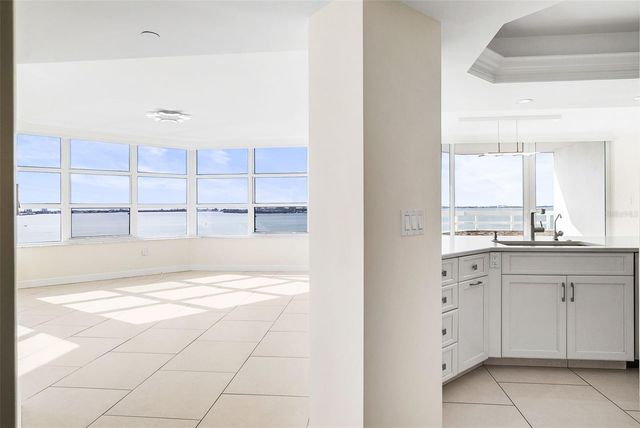 988 BLVD OF THE ARTS 1714, Sarasota, FL 34236