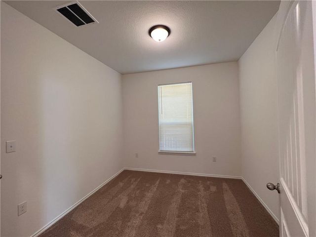 6409 Wagon Spring ST, Del Valle, TX 78617